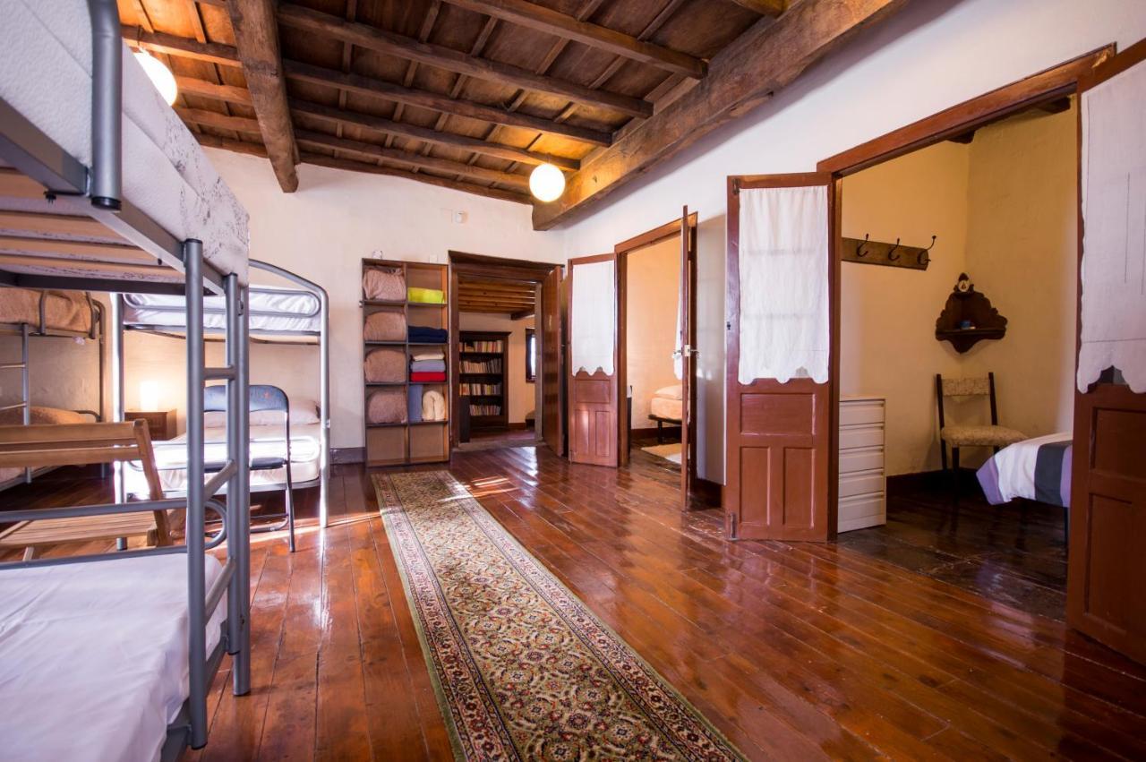 Albergue Rectoral De Romean O Corgo Exterior photo